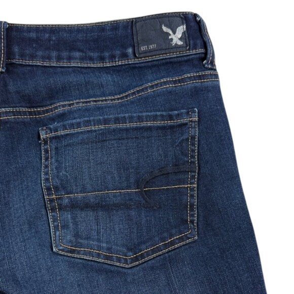 American Eagle Women’s Size 8 Midi Shorts Raw Folded Hem Stretch - Picture 2 of 8